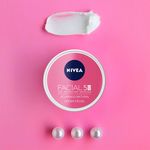 crema-nivea-cuidado-aclarado-natural-frasco-x-100-ml-bdf