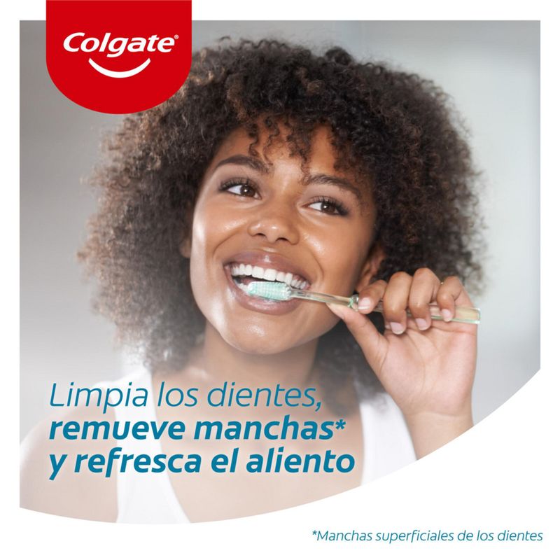 cepillo-de-dientes-colgate-triple-accion-whitening-2-unidades