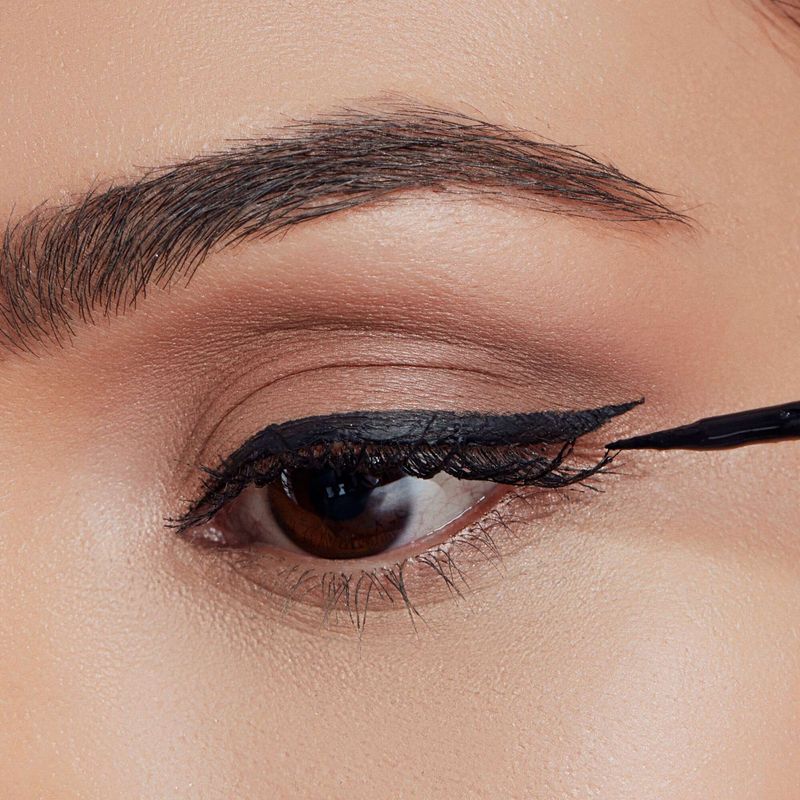 delineador-liquido-vogue-vogue-colorissimo-negro-x-1
