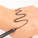 lapiz-delineador-vogue-resist-en-gel-1-2-gr