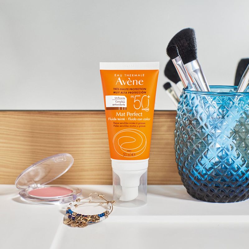 Protector Avene Mat Perfect Fluido Color SPF 50