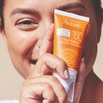 Protector Avene Mat Perfect Fluido Color SPF 50