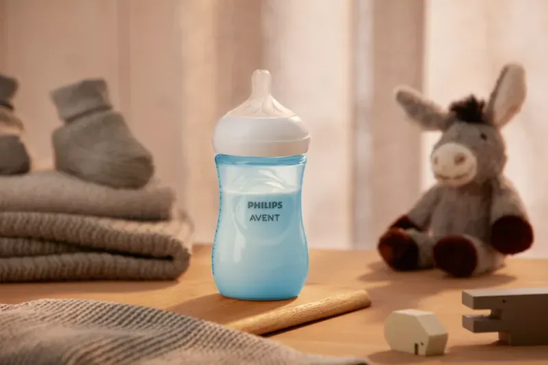 Biberón Avent Natural Respuesta Azul 9Oz